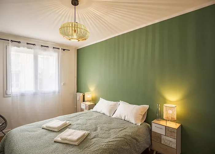 Lägenhet Le Logis De La Paix - Garage - Balcon Troyes