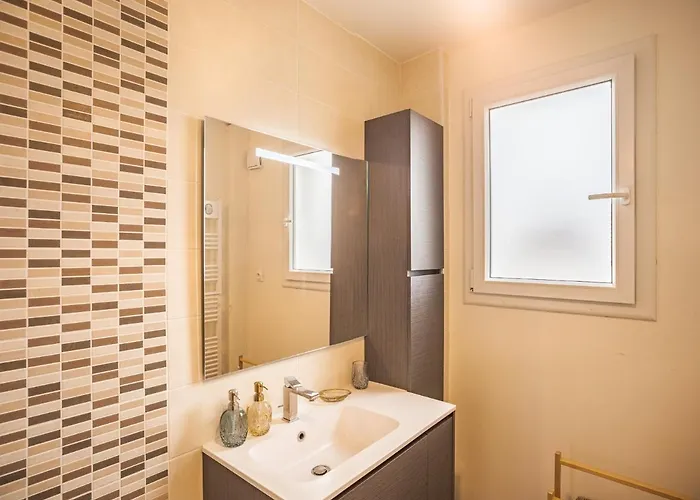 Lägenhet Le Logis De La Paix - Garage - Balcon Troyes