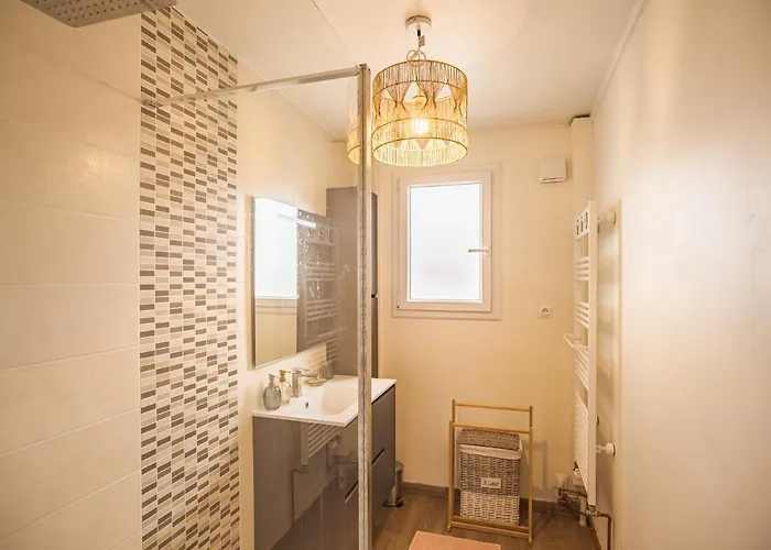 Le Logis De La Paix - Garage - Balcon Lägenhet Troyes