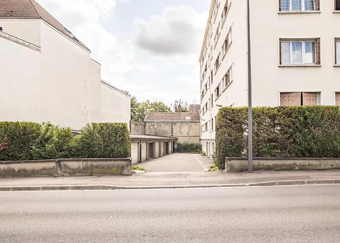 Le Logis De La Paix - Garage - Balcon *